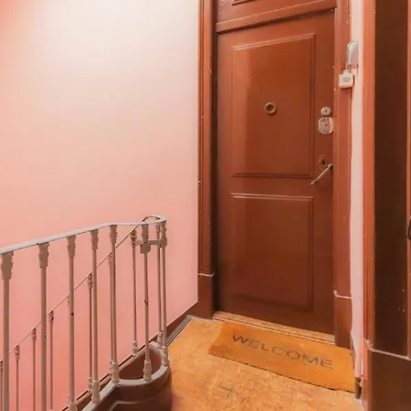 Terrace River Center Apartment